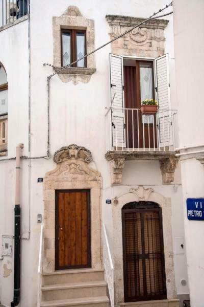 B&B A Due Passi Martina Franca Bagian luar foto