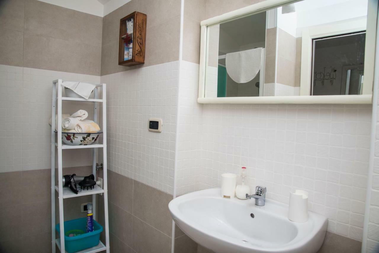 B&B A Due Passi Martina Franca Bagian luar foto